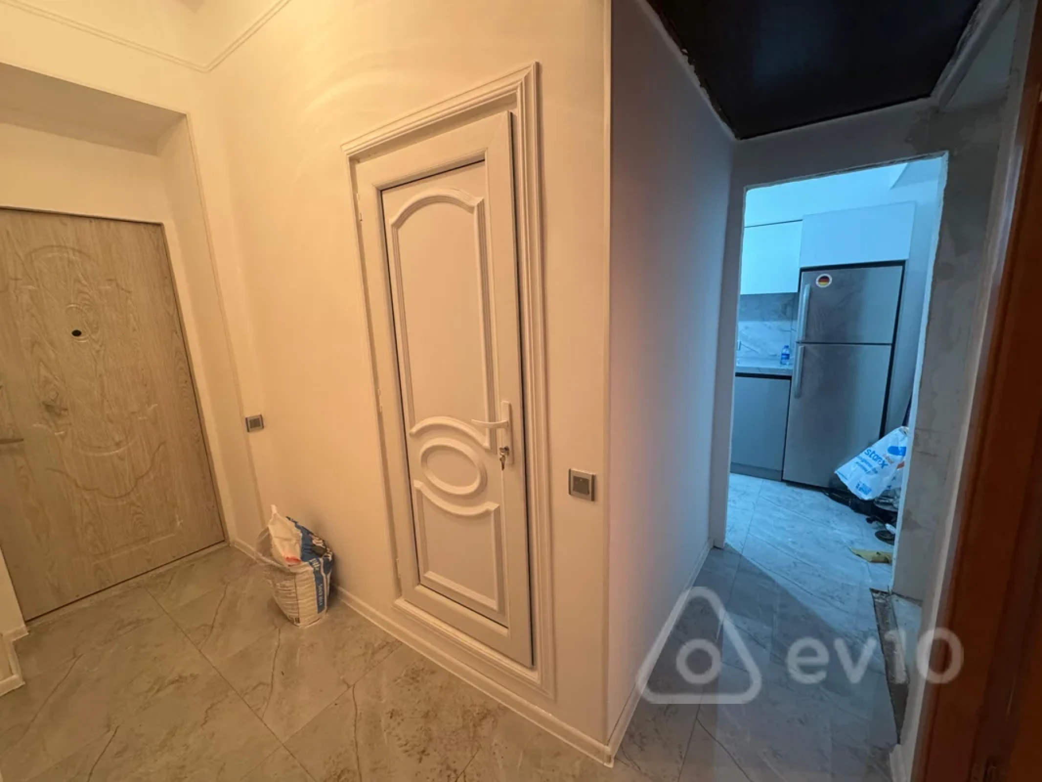 Kirayə verilir 2 otaqlı köhnə tikili 55 m²