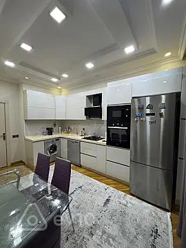 Satılır 3 otaqlı yeni tikili 110 m²