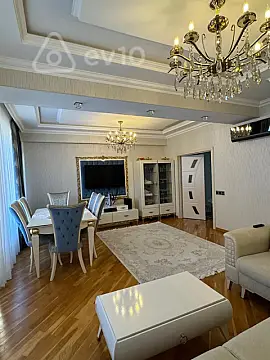 Satılır 3 otaqlı yeni tikili 110 m²