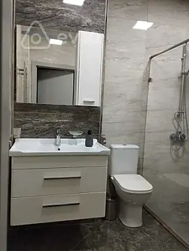 Satılır 2 otaqlı yeni tikili 78 m²