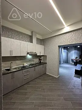 Satılır 2 otaqlı yeni tikili 78 m²