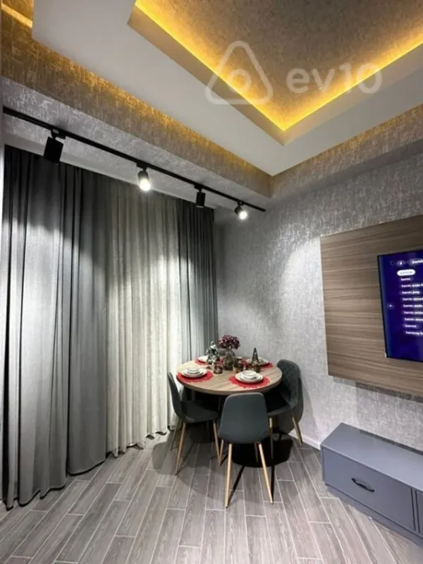 Satılır 2 otaqlı yeni tikili 78 m²