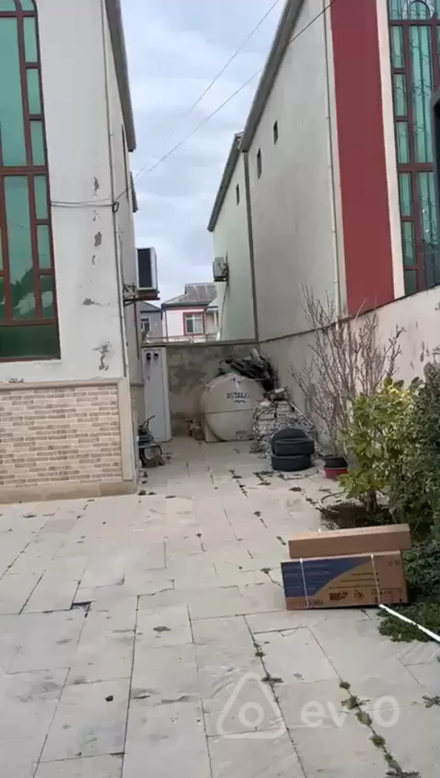 Kirayə verilir 4 otaqlı həyət evi 180 m²