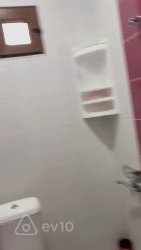 Kirayə verilir 4 otaqlı həyət evi 180 m²