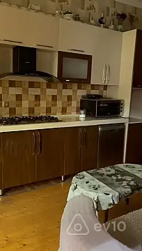 Kirayə verilir 4 otaqlı həyət evi 180 m²