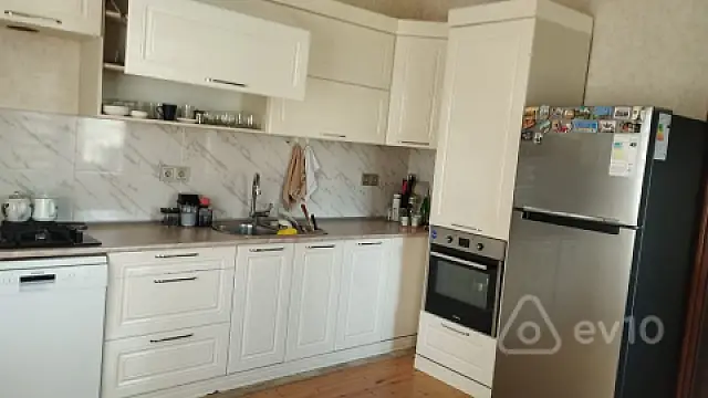 Satılır 4 otaqlı həyət evi 5 m²