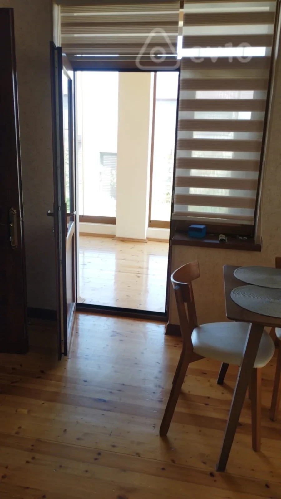 Satılır 4 otaqlı həyət evi 5 m²