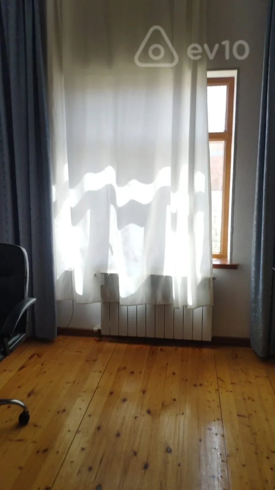 Satılır 4 otaqlı həyət evi 5 m²