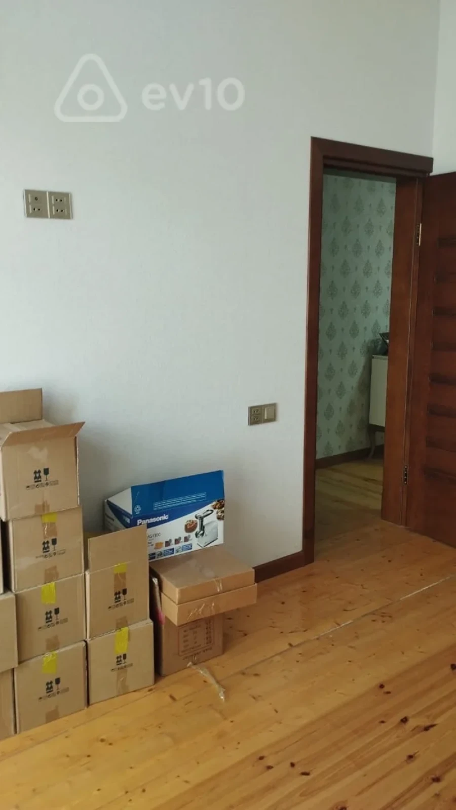 Satılır 4 otaqlı həyət evi 5 m²