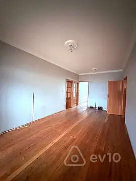 Satılır 4 otaqlı köhnə tikili 100 m² — Bakı, Xətai 4 otaq 100.00 m²