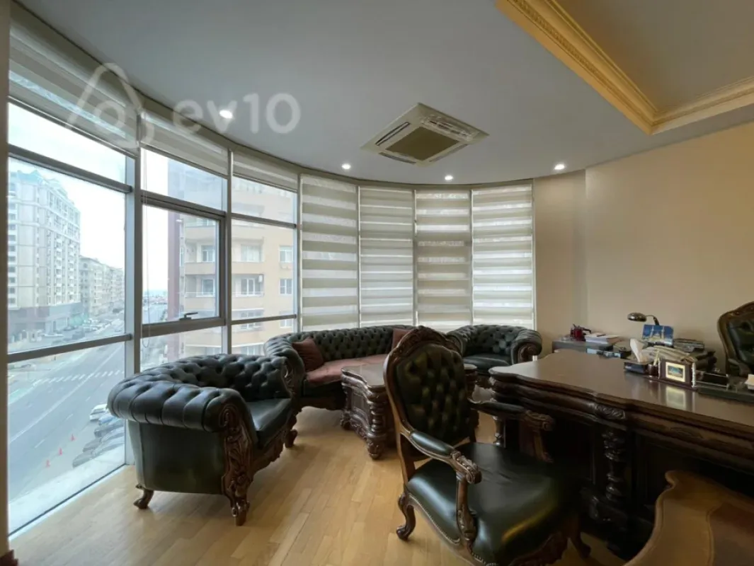 Kirayə verilir 5 otaqlı ofis 180 m²