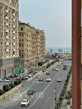 Kirayə verilir 5 otaqlı ofis 180 m²