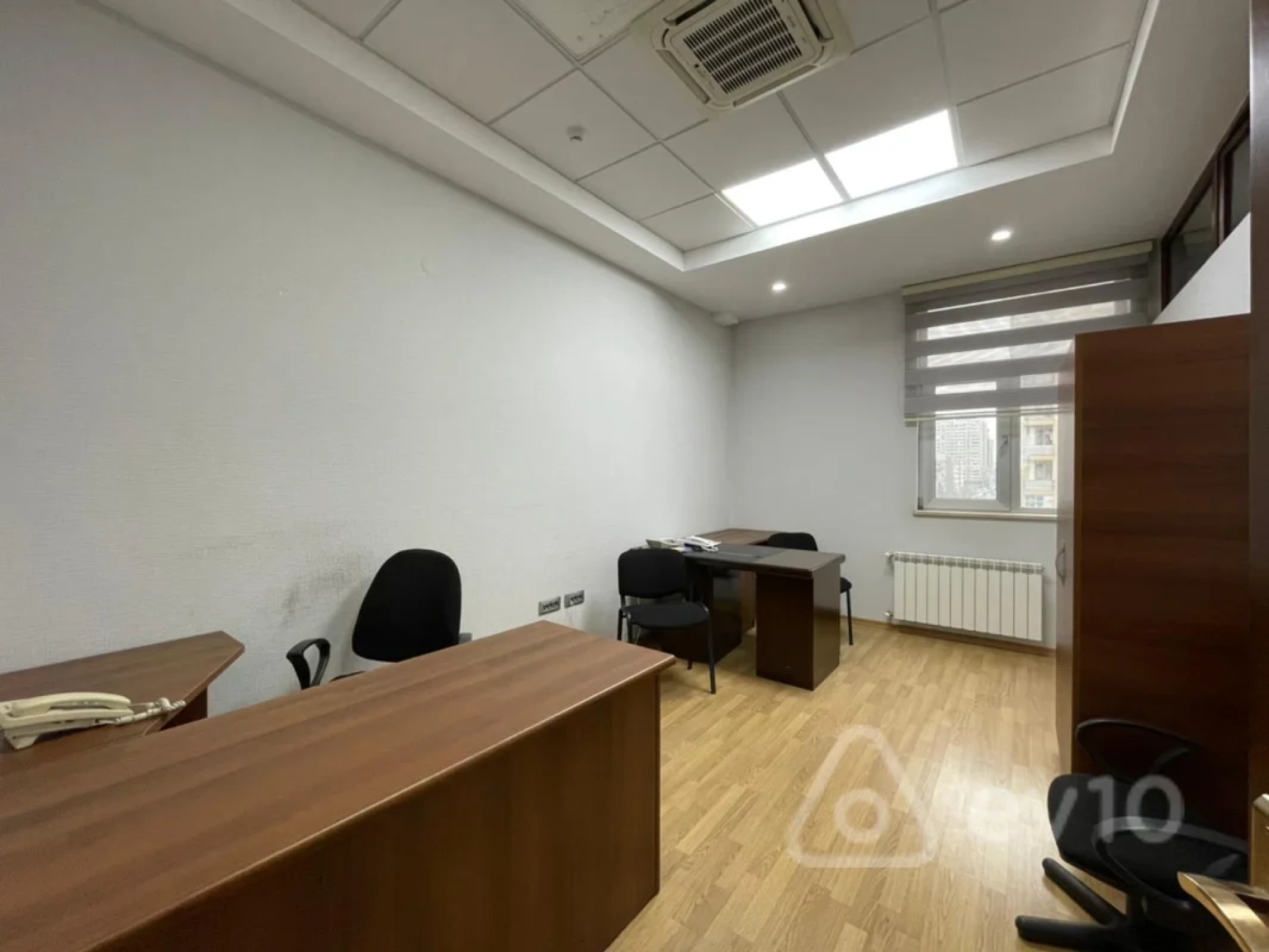 Kirayə verilir 5 otaqlı ofis 180 m²