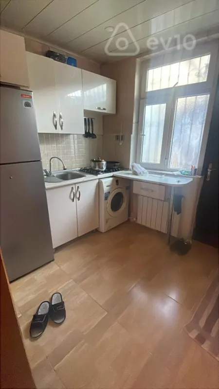 Kirayə verilir 2 otaqlı həyət evi 60 m²