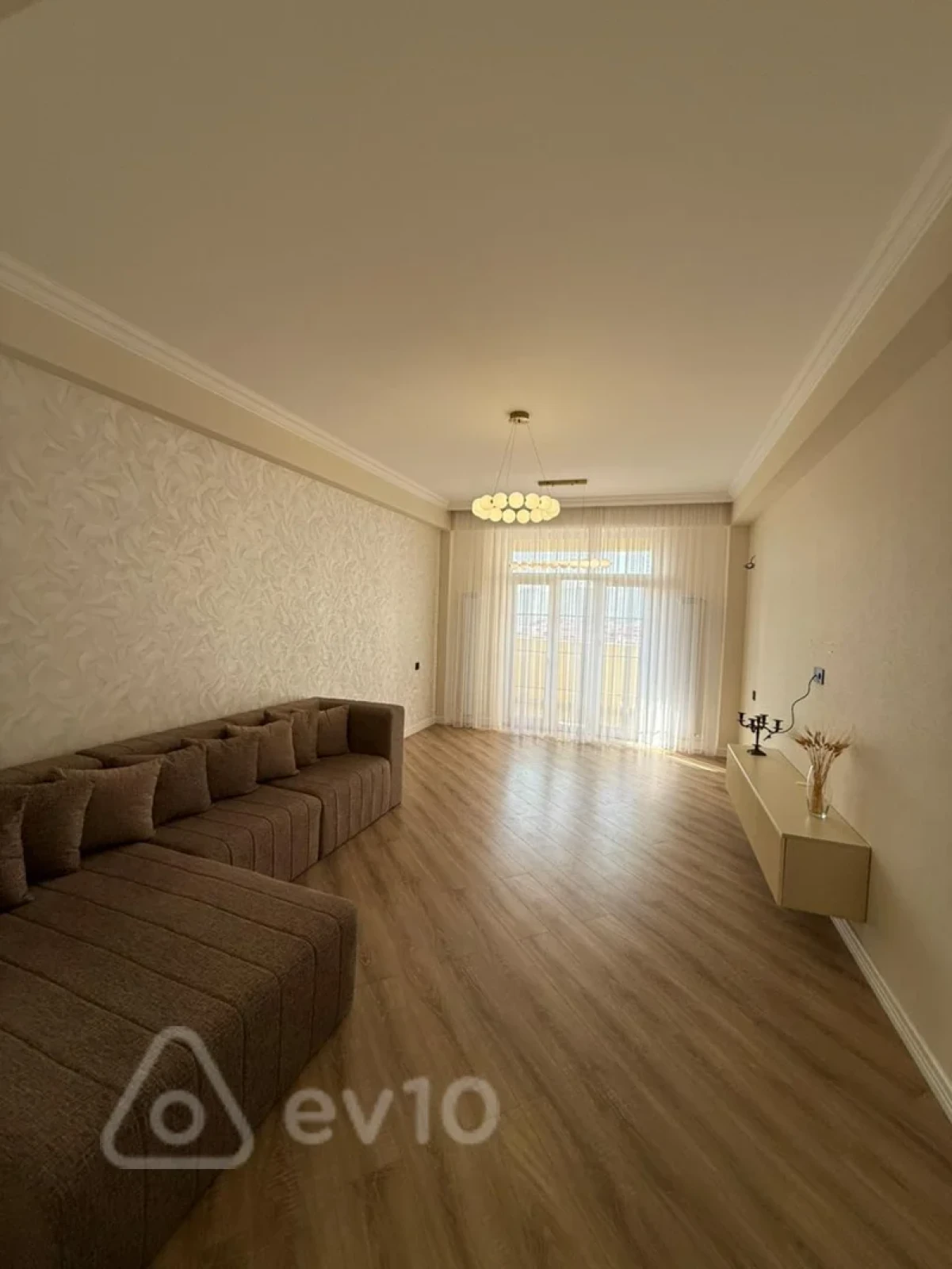 Satılır 3 otaqlı yeni tikili 106 m²