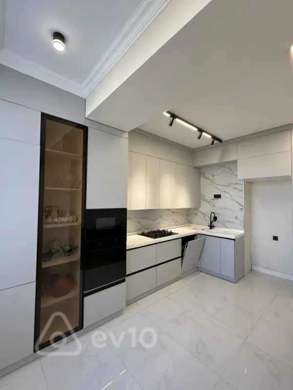 Satılır 3 otaqlı yeni tikili 106 m²