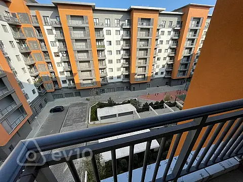 Satılır 4 otaqlı yeni tikili 136 m²