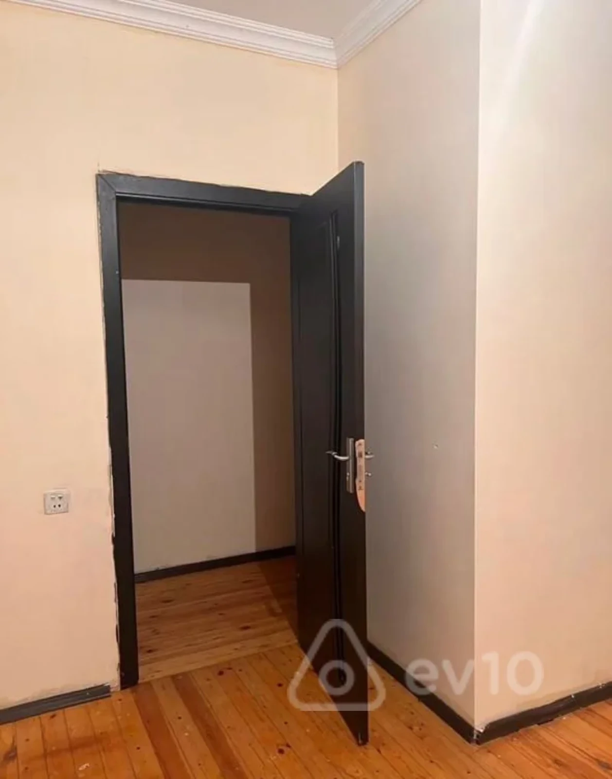 Kirayə verilir 2 otaqlı həyət evi 55 m²