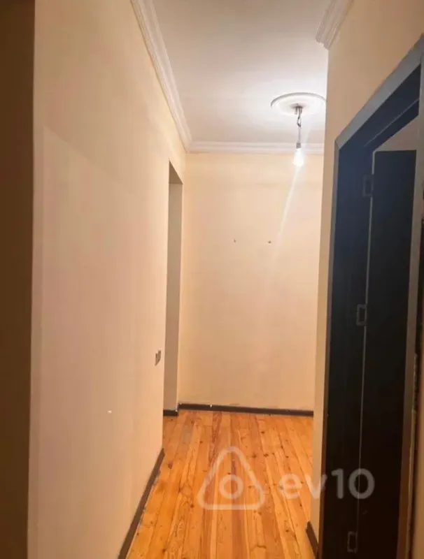 Kirayə verilir 2 otaqlı həyət evi 55 m²