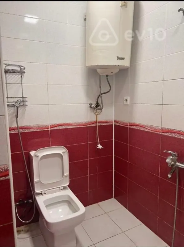 Kirayə verilir 2 otaqlı həyət evi 55 m²