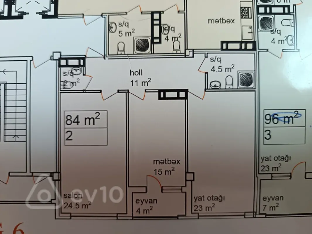 Satılır 3 otaqlı yeni tikili 85 m²
