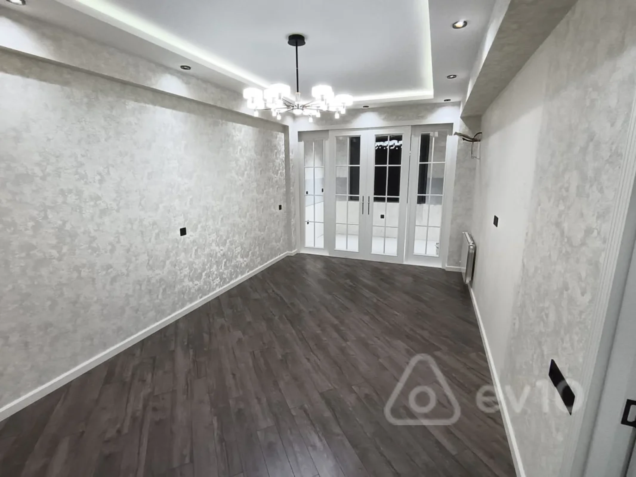 Satılır 3 otaqlı yeni tikili 85 m²