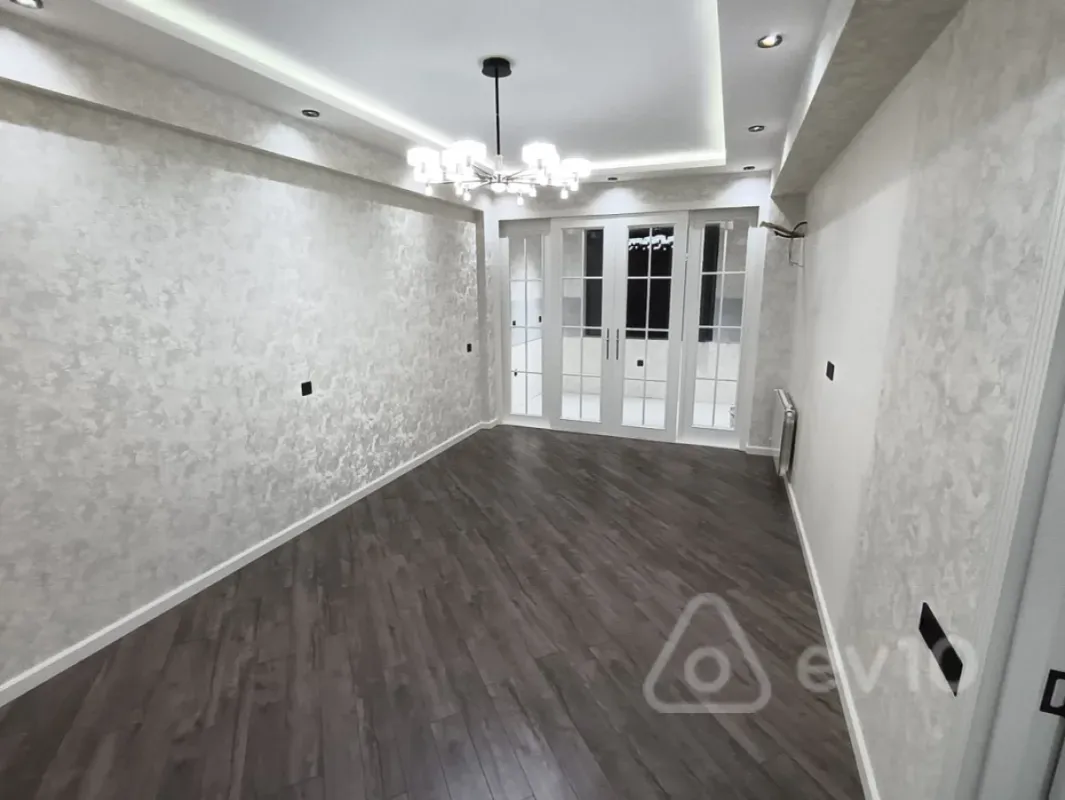 Satılır 3 otaqlı yeni tikili 85 m²