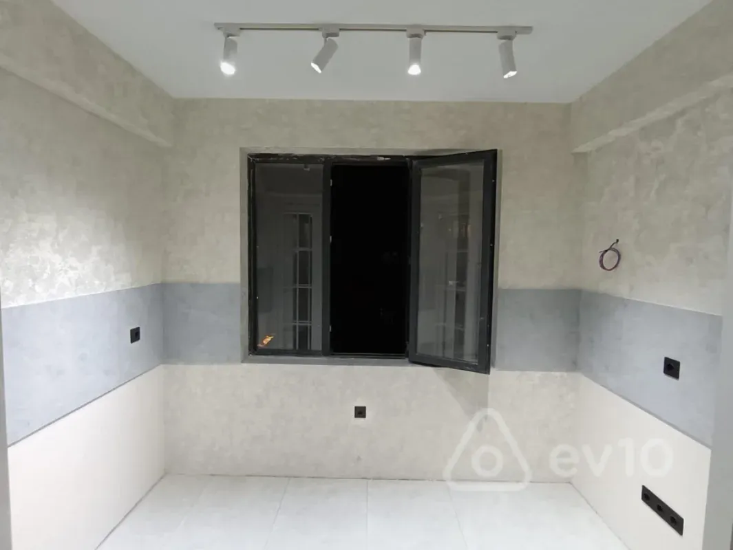 Satılır 3 otaqlı yeni tikili 85 m²