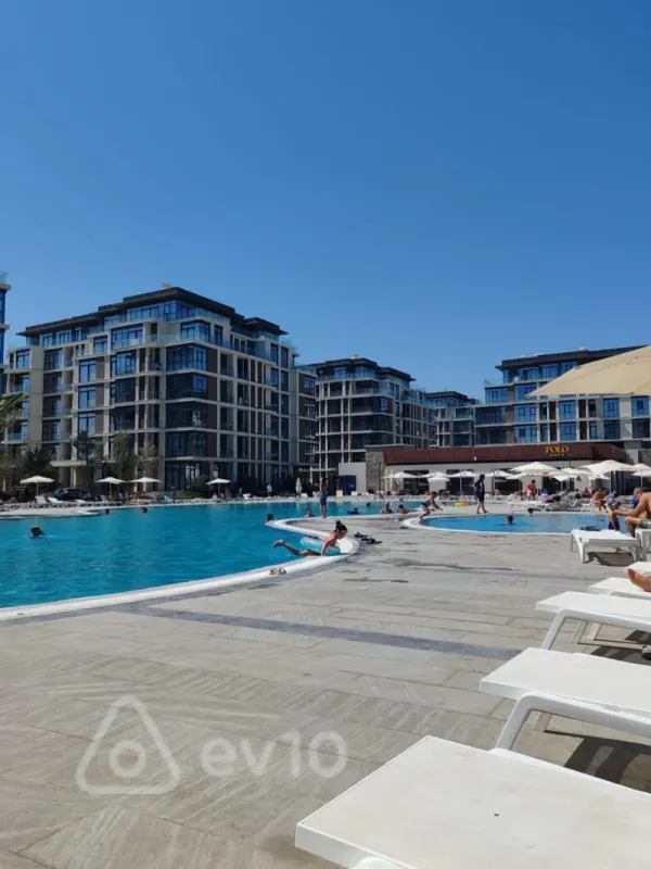 Kirayə verilir 3 otaqlı yeni tikili 65 m²