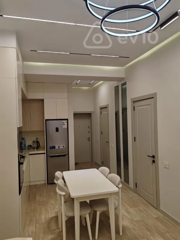 Kirayə verilir 3 otaqlı yeni tikili 65 m²