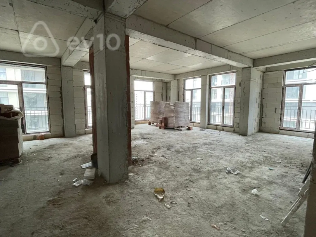 Satılır 3 otaqlı yeni tikili 105 m²