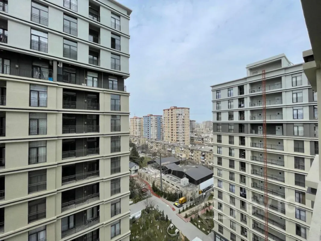Satılır 3 otaqlı yeni tikili 105 m²