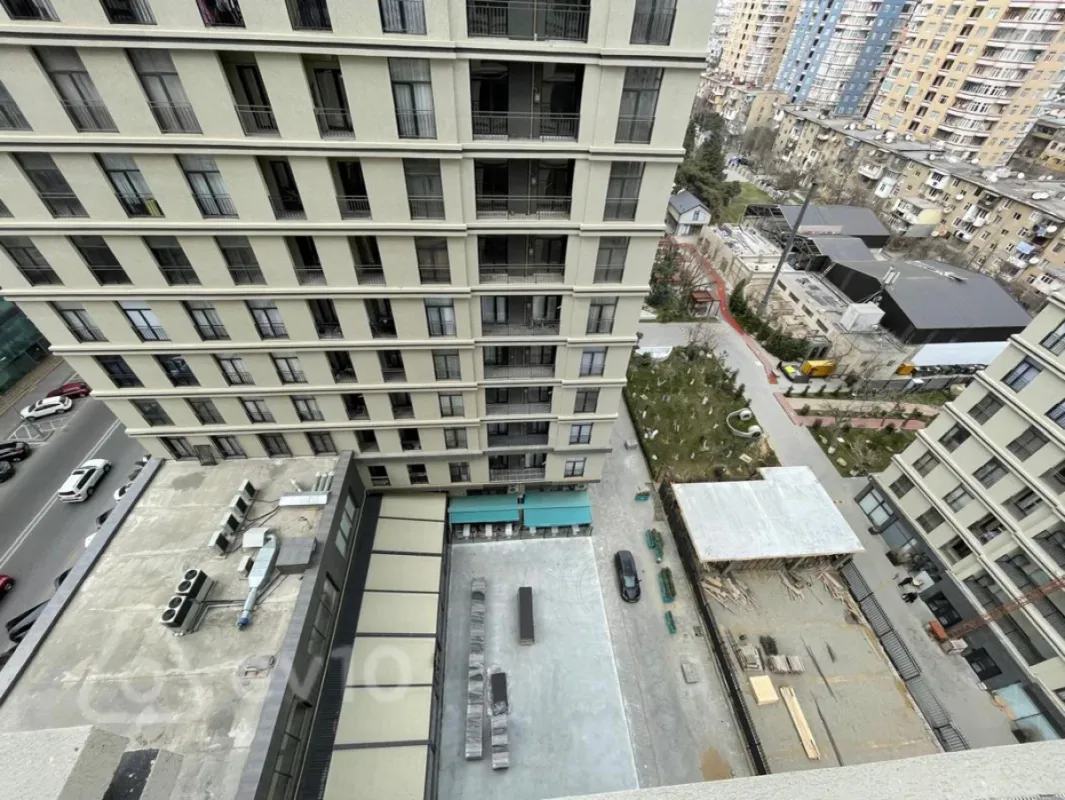 Satılır 3 otaqlı yeni tikili 105 m²