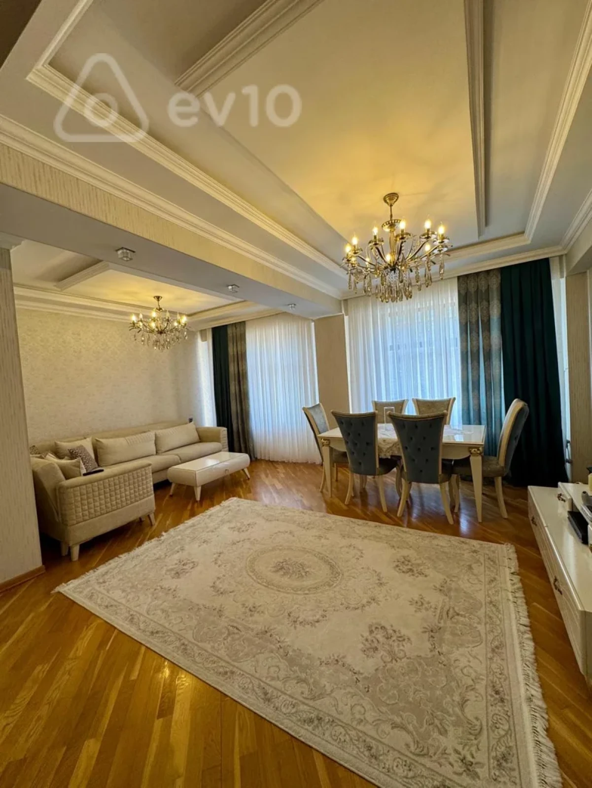 Kirayə verilir 2 otaqlı yeni tikili 80 m²