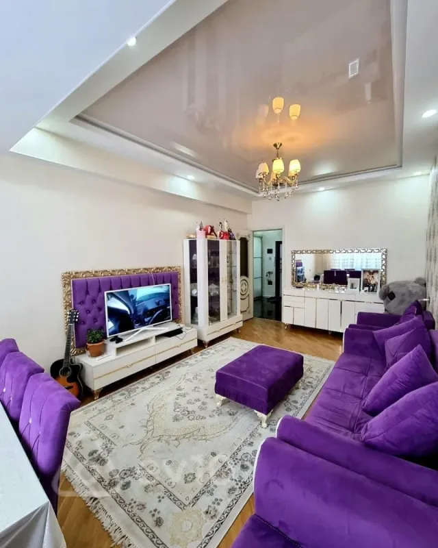 Kirayə verilir 2 otaqlı yeni tikili 70 m²