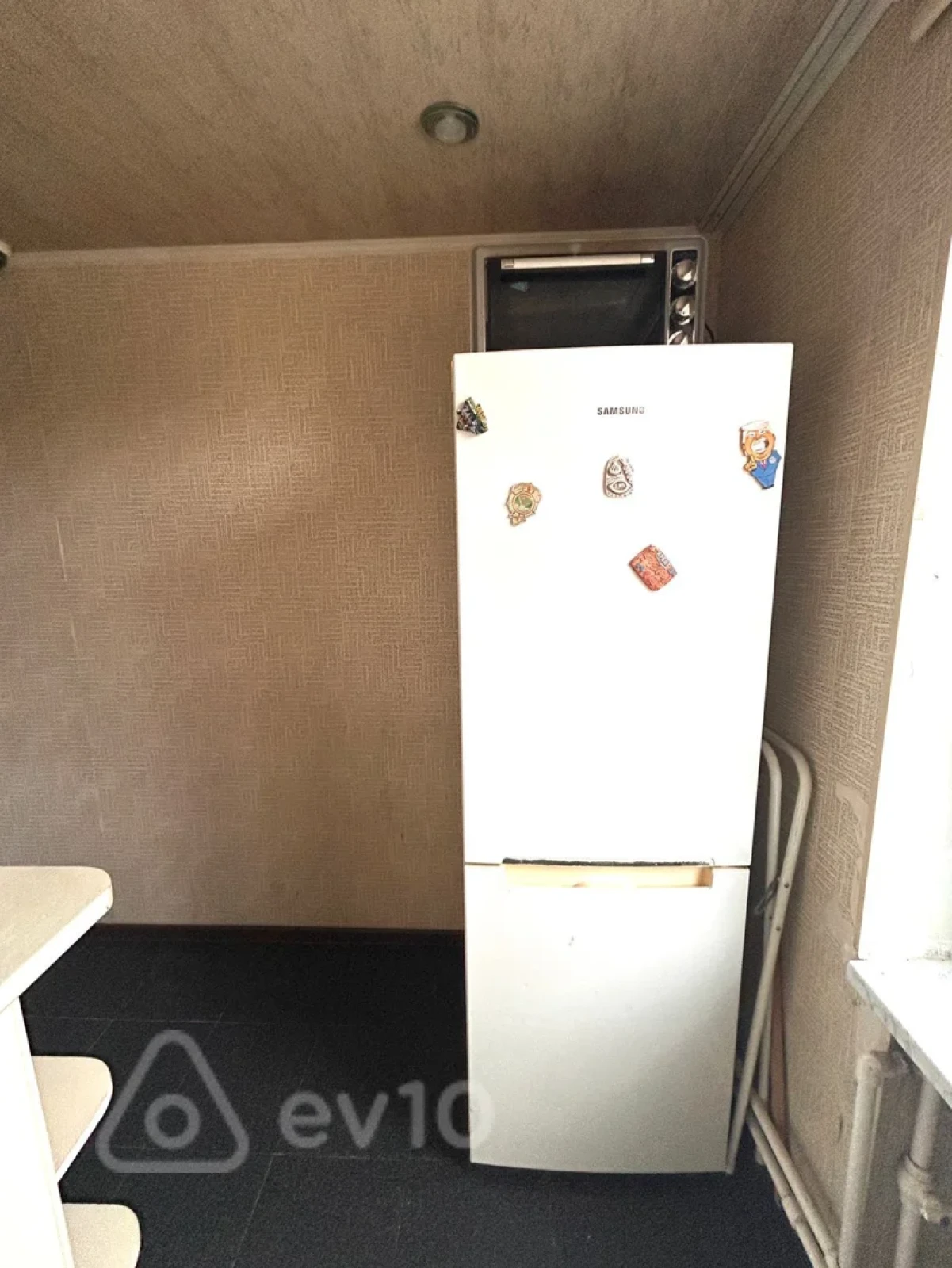 Kirayə verilir 2 otaqlı köhnə tikili 50 m²