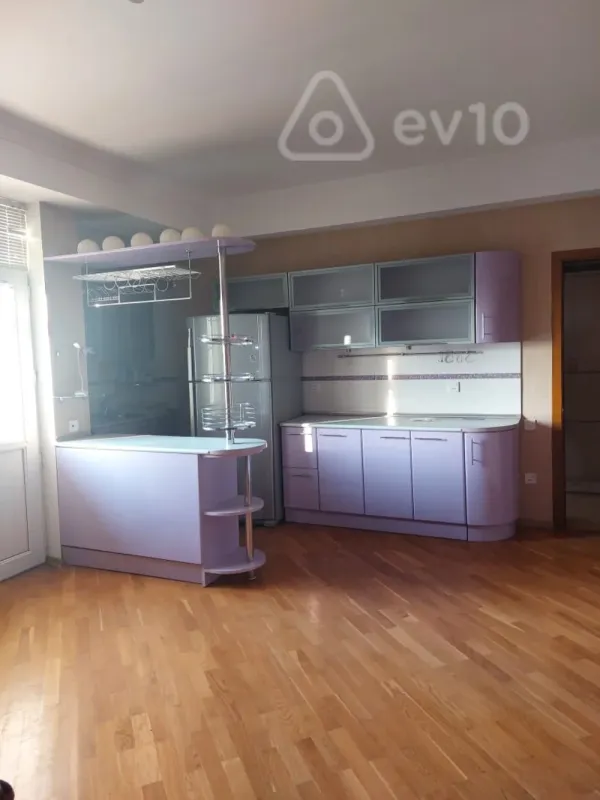Satılır 4 otaqlı yeni tikili 80 m²