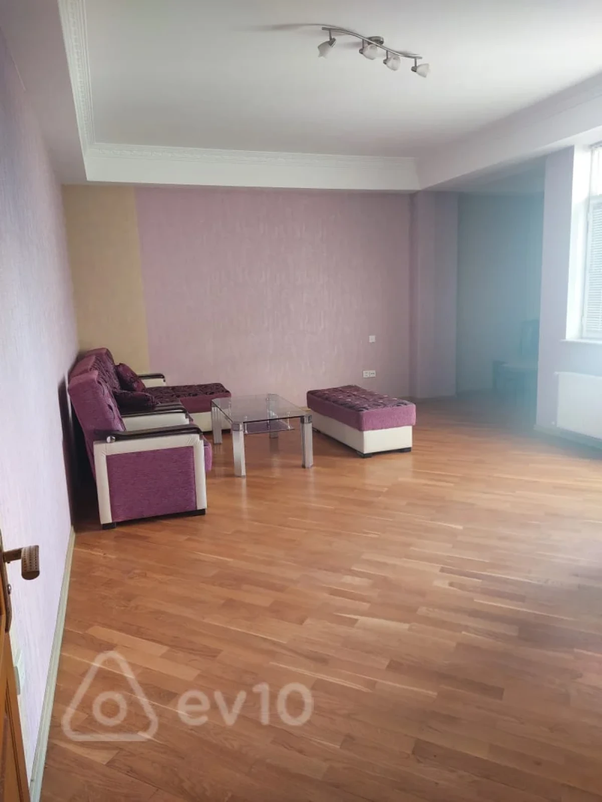 Satılır 4 otaqlı yeni tikili 80 m²