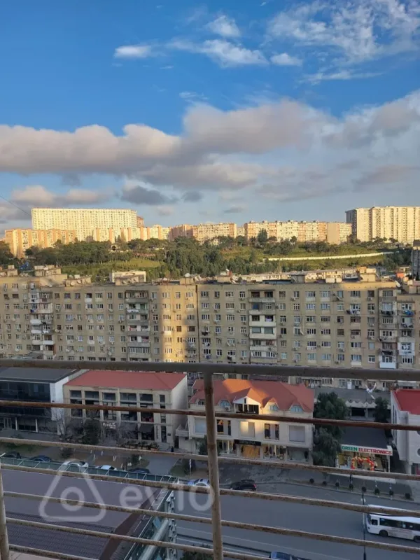 Satılır 4 otaqlı yeni tikili 80 m²