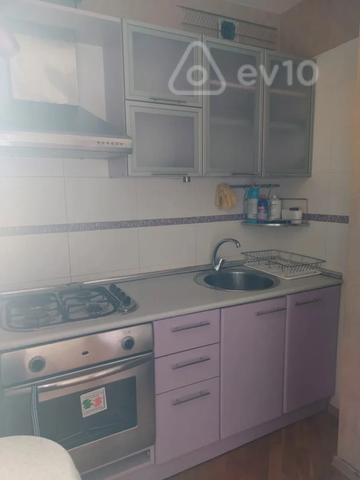 Satılır 4 otaqlı yeni tikili 80 m²