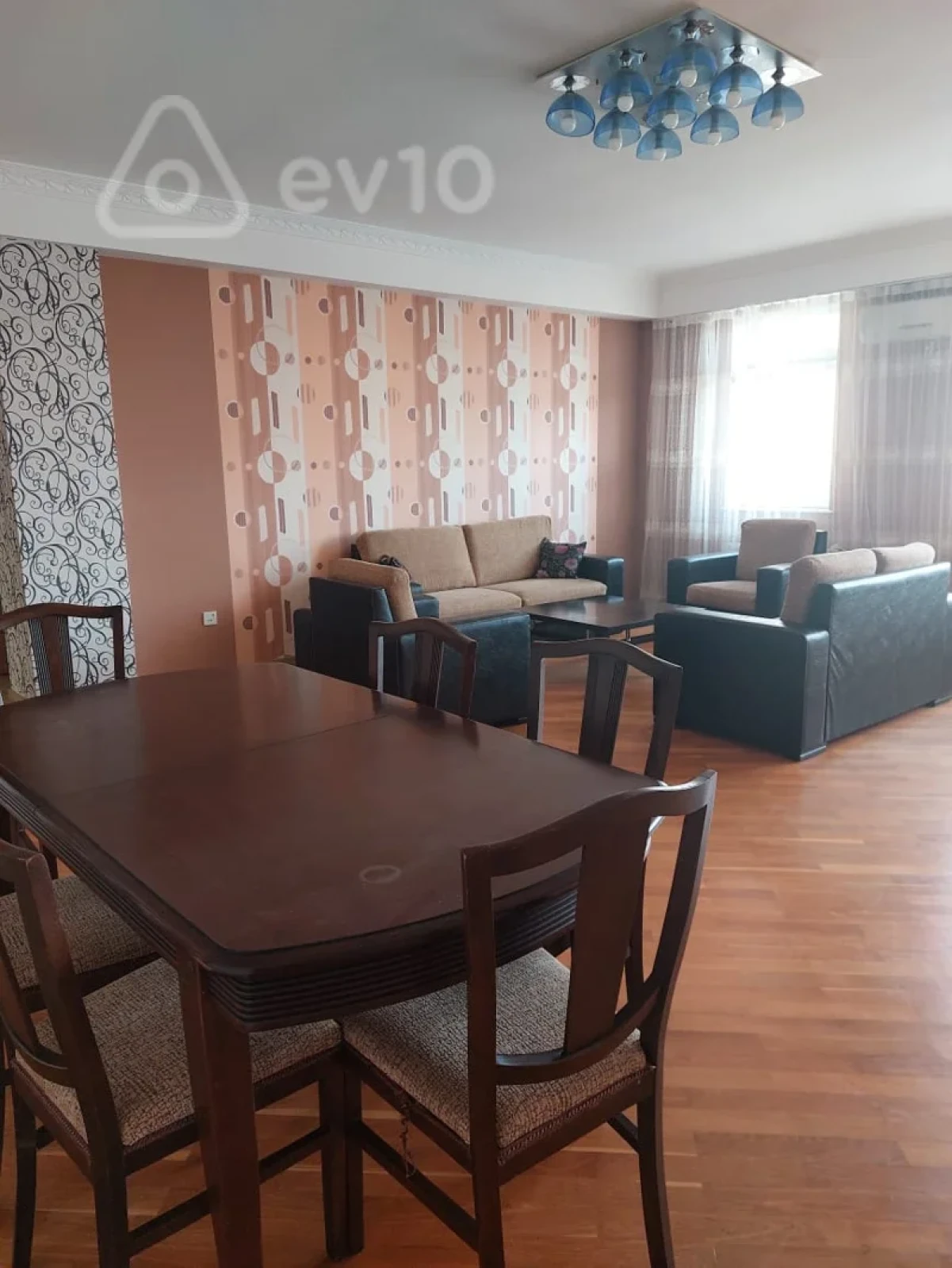 Satılır 4 otaqlı yeni tikili 80 m²