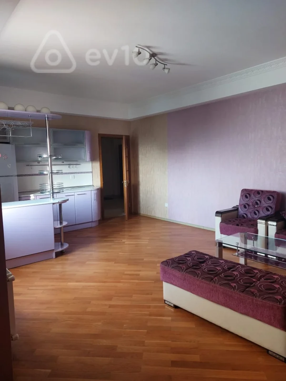 Satılır 4 otaqlı yeni tikili 80 m²