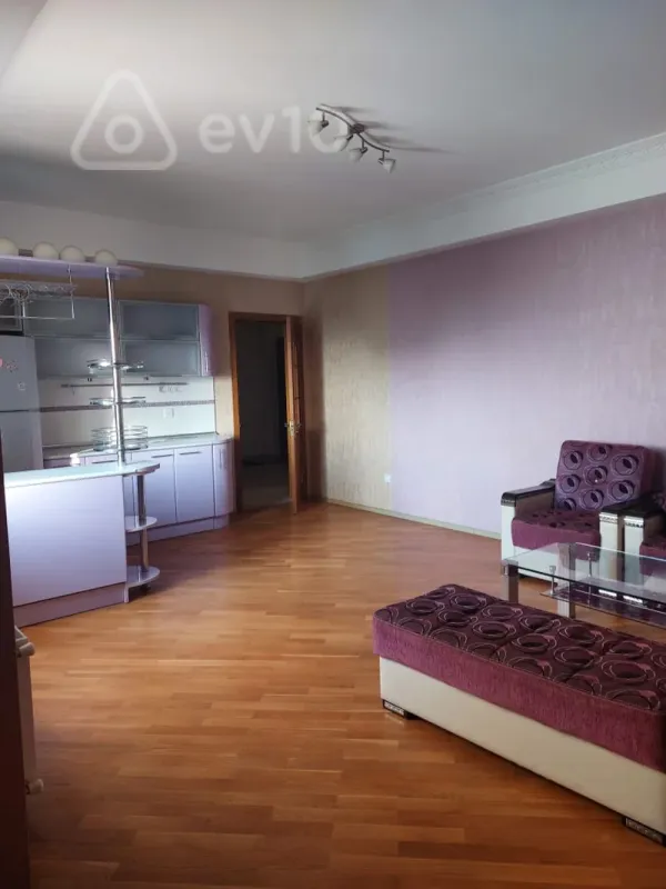 Satılır 4 otaqlı yeni tikili 80 m²