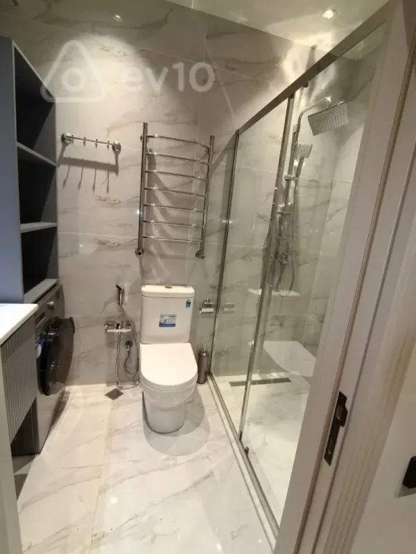 Kirayə verilir 2 otaqlı yeni tikili 75 m²