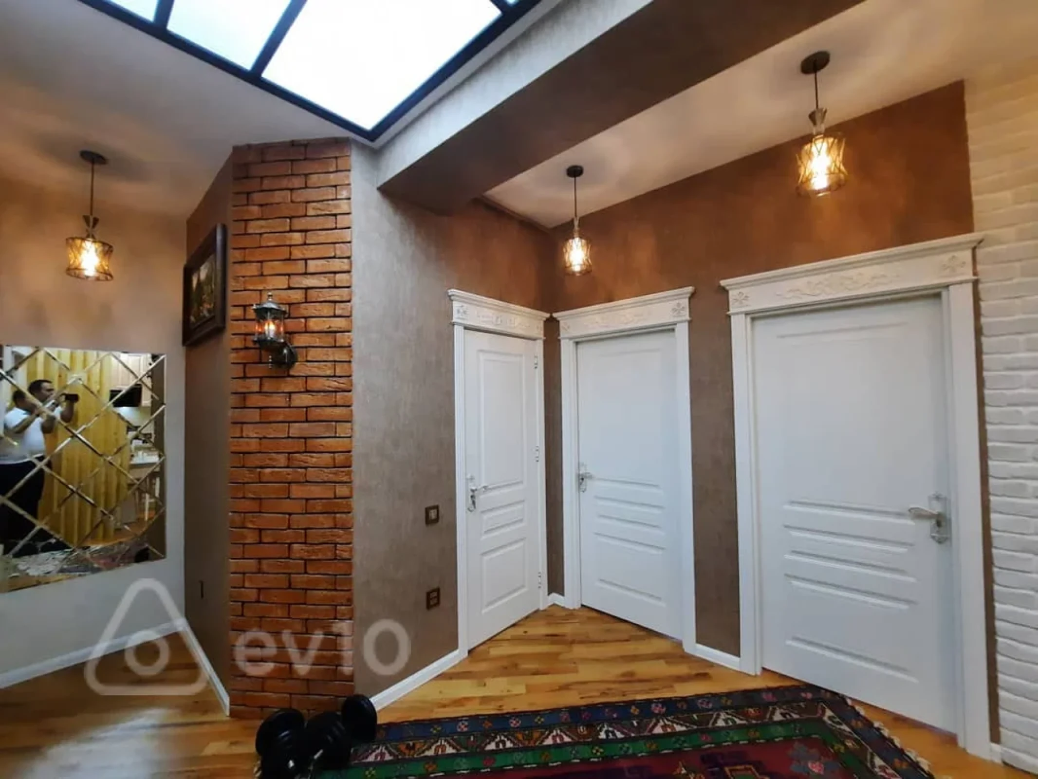 Kirayə verilir 2 otaqlı yeni tikili 70 m²