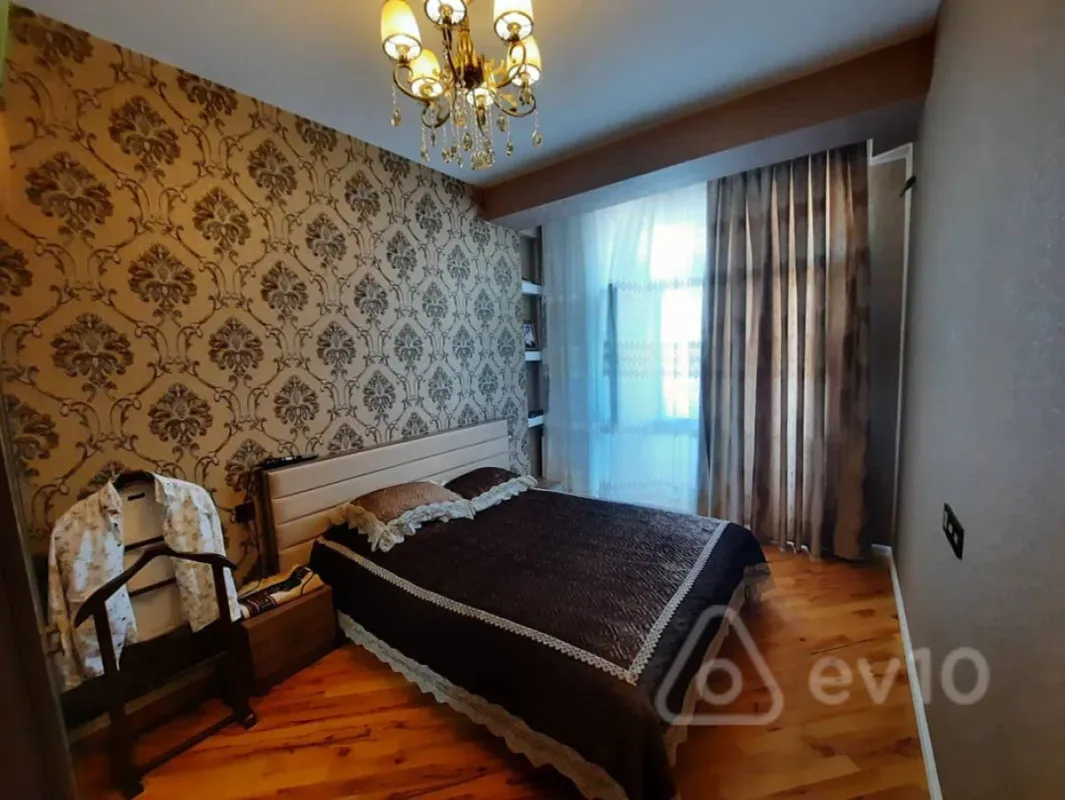 Kirayə verilir 2 otaqlı yeni tikili 70 m²