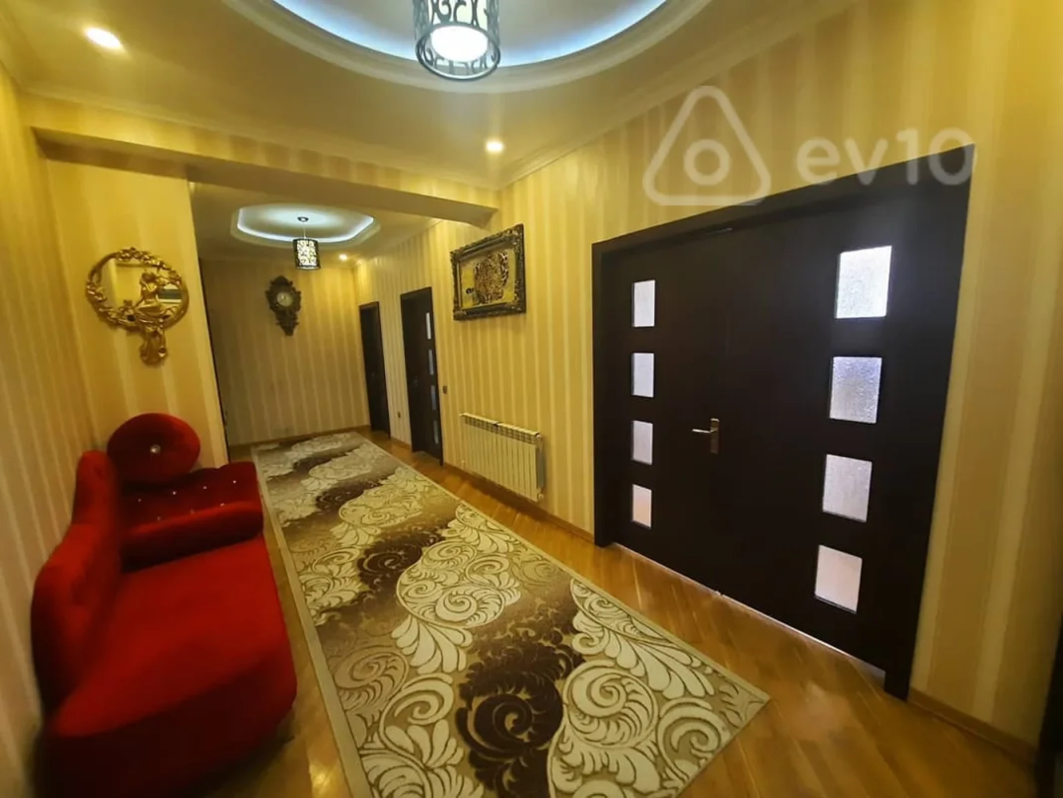 Kirayə verilir 3 otaqlı yeni tikili 125 m²