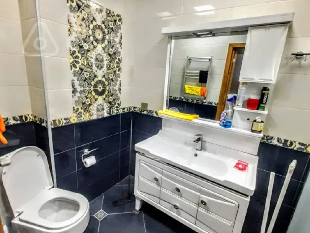 Kirayə verilir 3 otaqlı yeni tikili 100 m²