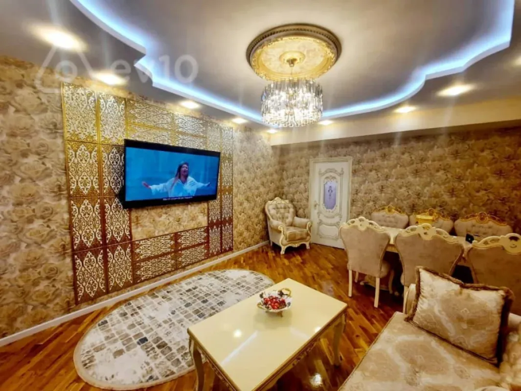 Kirayə verilir 3 otaqlı yeni tikili 100 m²