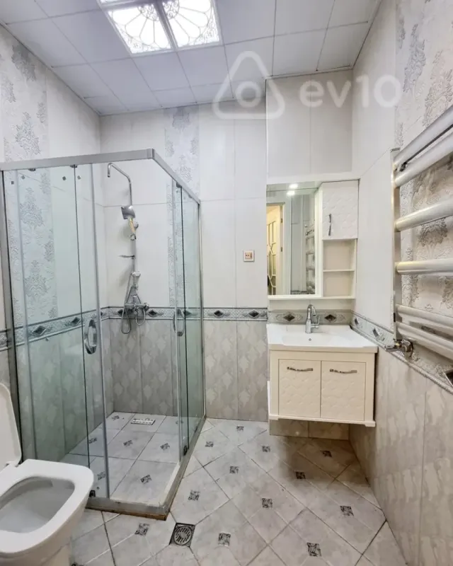 Kirayə verilir 2 otaqlı yeni tikili 55 m²